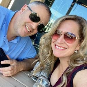 Meet your Posher, Janique